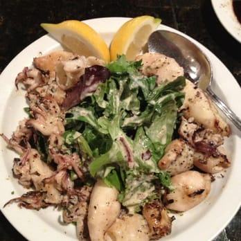 Cafe Santorini - Happy Hour Calamari. I'm so hungry now... - Italian Near Me - Pasadena, California