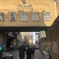 Blanchette Brick Lane - Brick Lane street scene