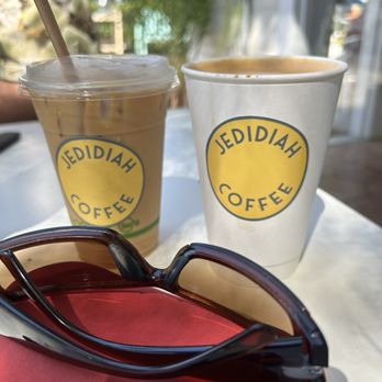 Jedidiah Coffee - 8/24/24 One hot, one iced vanilla oat milk latte - Coffee & Tea Near Me - Laguna Beach, California