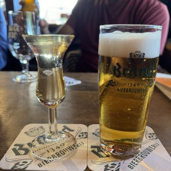 Café Slijterij Oosterling - Cafes Near Me - Amsterdam, New Hampshire Café Slijterij Oosterling - Cafes Near Me - Amsterdam, New Hampshire