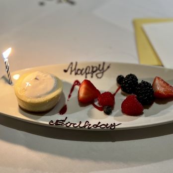 Ruth's Chris Steak House - Cheesecake & Fruit - Steakhouses Near Me - Reno, Nevada Ruth's Chris Steak House - Cheesecake & Fruit - Steakhouses Near Me - Reno, Nevada