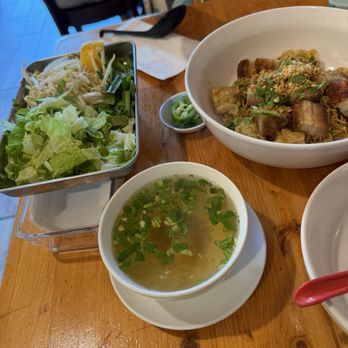 Patê Vietnamese Cuisine - Vietnamese Near Me - Honolulu, Hawaii Patê Vietnamese Cuisine - Vietnamese Near Me - Honolulu, Hawaii