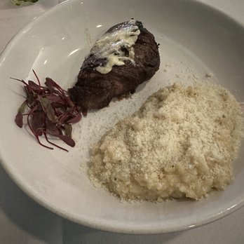 Bernini Pizzeria and Wine Bar - Filet mignon with risotto - Italian Near Me - Laconia, New Hampshire Bernini Pizzeria and Wine Bar - Filet mignon with risotto - Italian Near Me - Laconia, New Hampshire