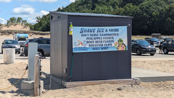 Warren Dunes State Park by null