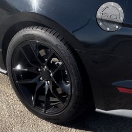 One happy tire