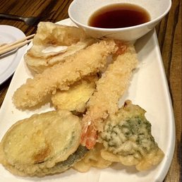 Shrimp and Vegetable Tempura Shrimp and Vegetable Tempura