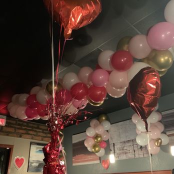 The Melting Pot - Phoenix - Valentines decor - Fondue Near Me - Phoenix, Arizona The Melting Pot - Phoenix - Valentines decor - Fondue Near Me - Phoenix, Arizona