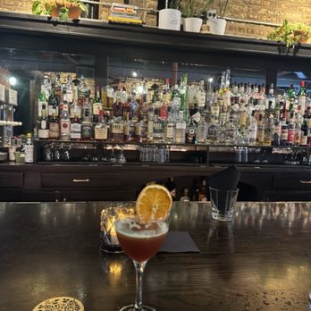 Moonflower - Cocktail Bars Near Me - Chicago, Illinois