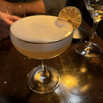 Niche Restaurant - Cocktail - New American Near Me - Geneva, Illinois