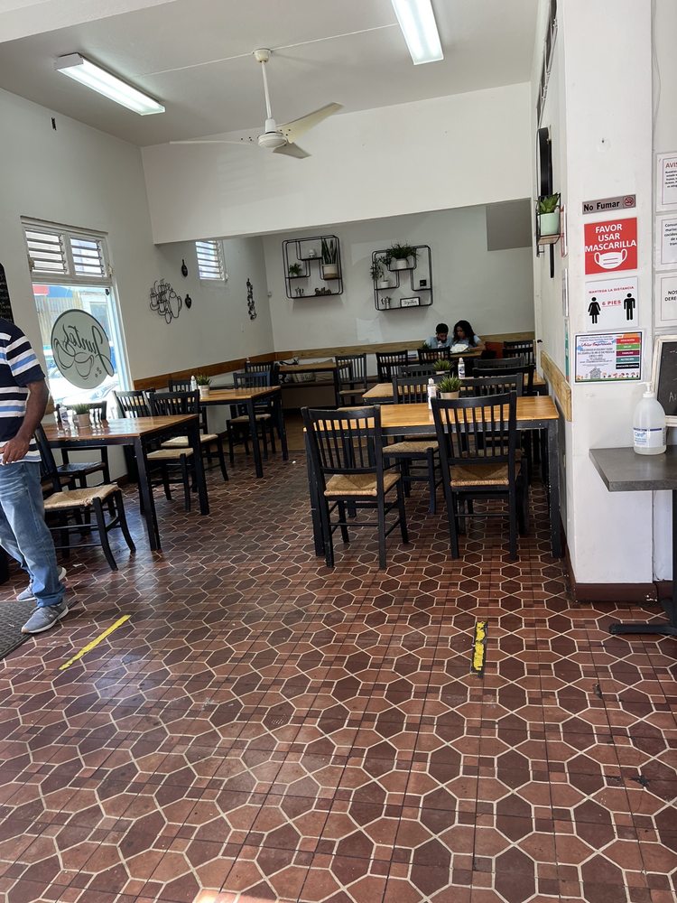 JUNTOS CAFÉ Updated September 2024 L. Colton St 82, Guaynabo