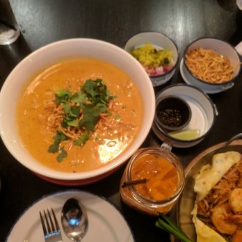 Rim Tanon - Khao soi gai - Thai Near Me - Houston, Texas Rim Tanon - Khao soi gai - Thai Near Me - Houston, Texas