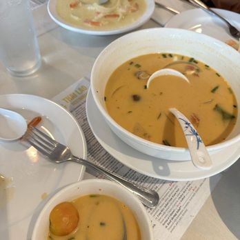 Thai Lao Restaurant - Tom Kha and Yellow Curry - Thai Near Me - Kapolei, Hawaii Thai Lao Restaurant - Tom Kha and Yellow Curry - Thai Near Me - Kapolei, Hawaii
