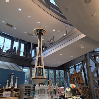 Space Needle - Landmarks & Historical Buildings Near Me - Seattle, Washington Space Needle - Landmarks & Historical Buildings Near Me - Seattle, Washington