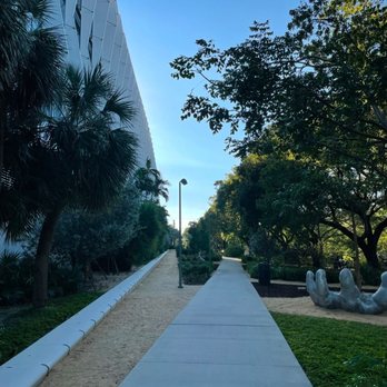 Collins Canal Park - Paved walkway to cross from Washington Avenue to Convention Drive - Parks Near Me - Miami Beach, Florida
