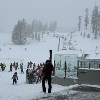 Canyon Lodge - Lift in the background - Ski Resorts Near Me - Mammoth Lakes, California