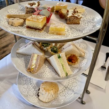 Reynolds Tavern - Queen Annes Tea Platter for 2 ! - Tea Rooms Near Me - Annapolis, Maryland Reynolds Tavern - Queen Annes Tea Platter for 2 ! - Tea Rooms Near Me - Annapolis, Maryland