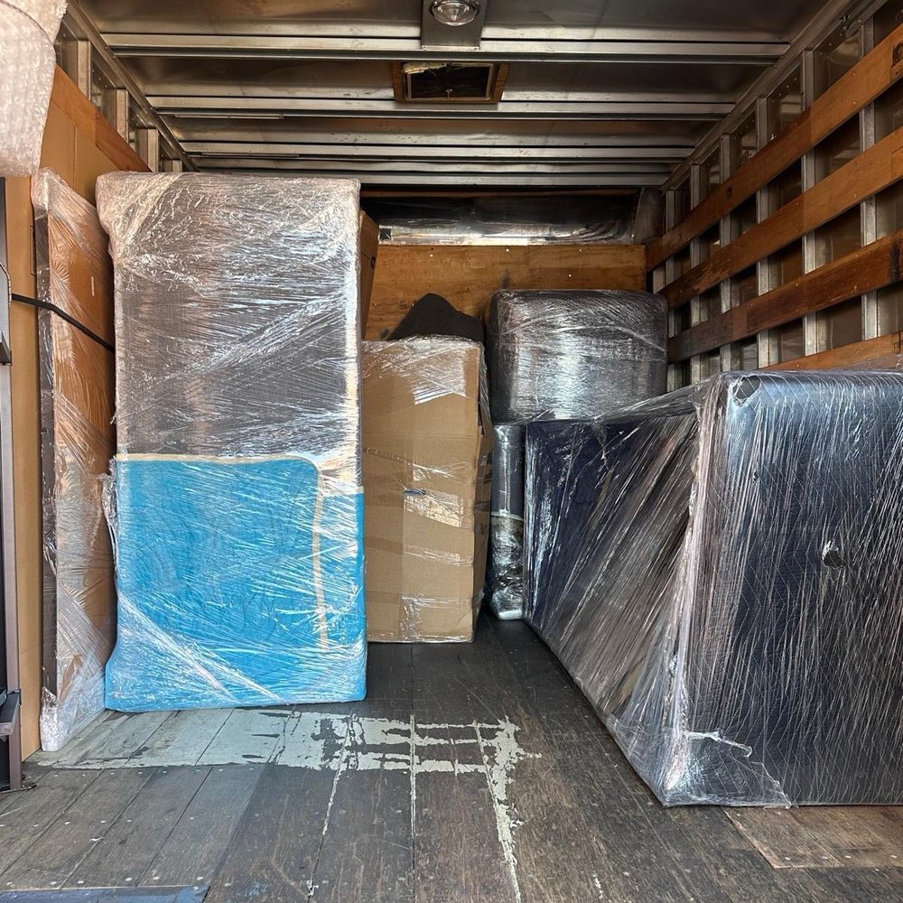 Cube Moving and Storage - Stacking my furniture - Movers Near Me - San Diego, California Cube Moving and Storage - Stacking my furniture - Movers Near Me - San Diego, California