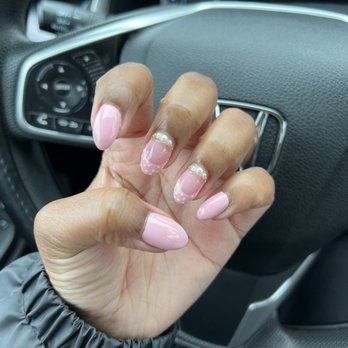 Glamor Nails - Nail Salons Near Me - Bound Brook, New Jersey