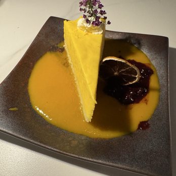 Seoul BAP - Mango Yuzu Cake - Korean Near Me - New York, New York
