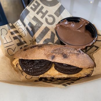 100 Montaditos - Peanut butter and Oreos with a side of Nutella - Spanish Near Me - Miami Lakes, Florida 100 Montaditos - Peanut butter and Oreos with a side of Nutella - Spanish Near Me - Miami Lakes, Florida