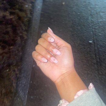 Saigon Nails - Nail Salons Near Me - Auburn, Maine
