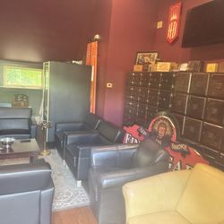 Up In Smoke - Members lounge
