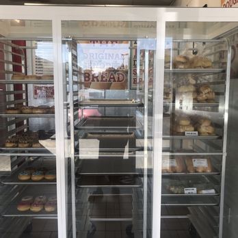 Starbread Bakery - Baking in the back - Bakeries Near Me - Union City, California