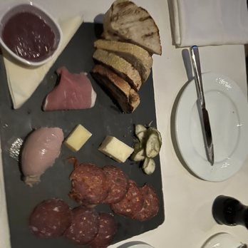 Canoe - Canoe Charcuterie and Cheese Selection - New American Near Me - Atlanta, Georgia
