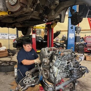 Honda Medic Two - in the process of changing a Honda Odyssey transmission. - Auto Repair Near Me - Orangeburg, New York Honda Medic Two - in the process of changing a Honda Odyssey transmission. - Auto Repair Near Me - Orangeburg, New York