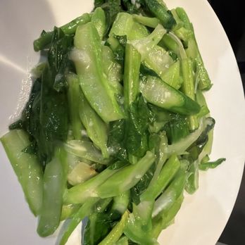 Red Chilli House - Chinese brócoli with garlic - Chinese Near Me - Albuquerque, New Mexico
