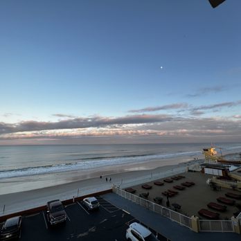 Bluegreen Vacations Casa del Mar, Ascend Resort Collection - Beach view - Hotels Near Me - Ormond Beach, Florida