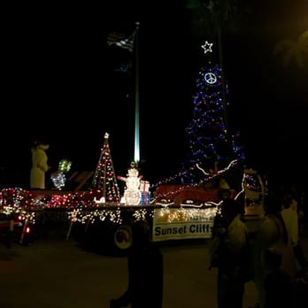 Ocean Beach Holiday Parade - Local Flavor Near Me - San Diego, California Ocean Beach Holiday Parade - Local Flavor Near Me - San Diego, California