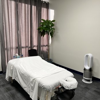 Proactive Health Therapeutic Services - Proactive Health Therapeutic Services
Sports Massage Specialty Center. - Massage Near Me - Las Vegas, Nevada Proactive Health Therapeutic Services - Proactive Health Therapeutic Services
Sports Massage Specialty Center. - Massage Near Me - Las Vegas, Nevada