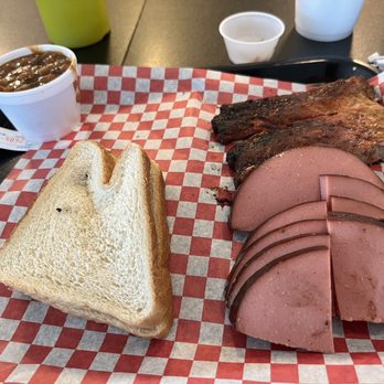 Leon's Smoke Shack BBQ - Ribs and smoked bologna - Barbeque Near Me - Tulsa, Oklahoma