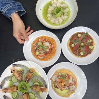 Holbox - Scallop & shrimp aguachille, tuna tartare tostada, Kanpachi Ceviche, tostado de lenguado - Latin American Near Me - Los Angeles, California Holbox - Scallop & shrimp aguachille, tuna tartare tostada, Kanpachi Ceviche, tostado de lenguado - Latin American Near Me - Los Angeles, California