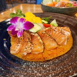 Seared Salmon Sushi