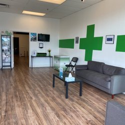 Marijuana Doctor - Marijuana Doctor South Orlando Florida medical cannabis card evaluation clinic interior