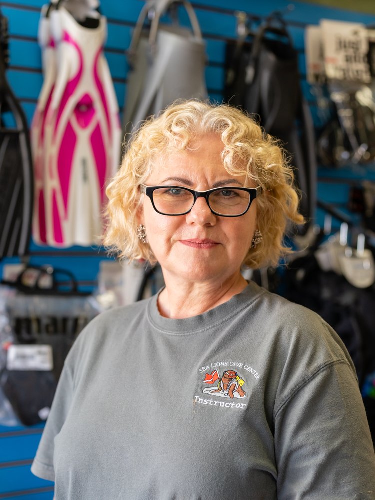 POLISH CLEANING WOMEN Updated October 2024 422 Springsouth Rd