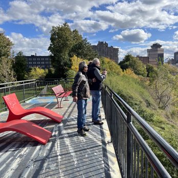 High Falls Terrace Park - Viewing platform with lounge chairs and benches - Parks Near Me - Rochester, New York