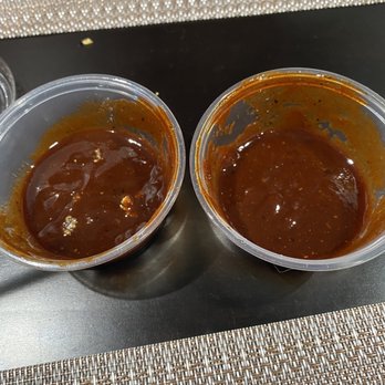Gus's BBQ - Barbecue sauce prior to use - Barbeque Near Me - Porter Ranch, California