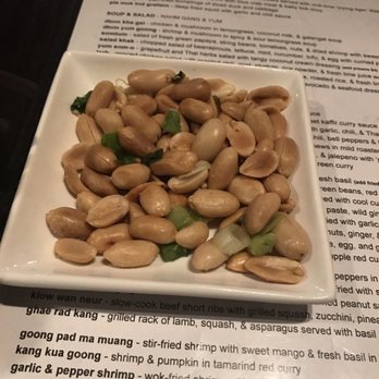 Basil Canteen - Complimentary peanuts - Thai Near Me - San Francisco, California