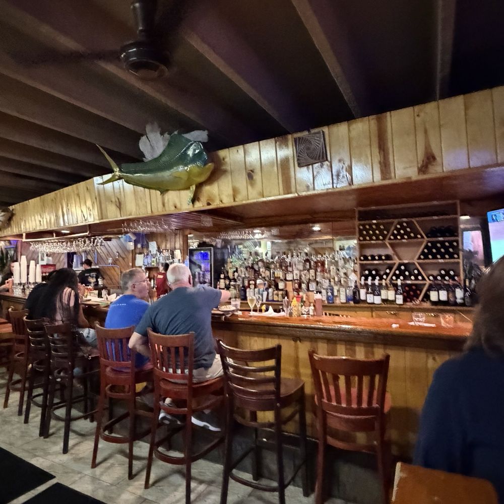 Catfish Deweys - Bar - Seafood Near Me - Oakland Park, Florida Catfish Deweys - Bar - Seafood Near Me - Oakland Park, Florida