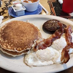 Taqueria El Tapatio - Breakfast special, only $6.99, compared to over $10 at Jimmy's egg yesterday. This was a great breakfast!