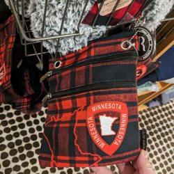 Love From Minnesota - Mini crossbody