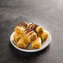 HUMMUS Bowls & Wraps - Walnut and Nutella Baklava