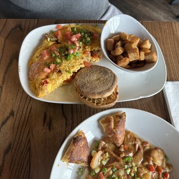 Another Broken Egg Cafe - Breakfast & Brunch Near Me - Dunwoody, Georgia