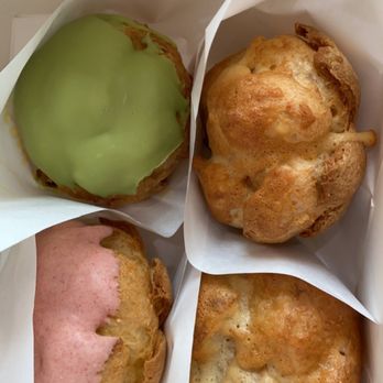 Beard Papa’s - Green Tea Eclair Shell, Strawberry Eclair Shell, and Honey Butter Eclair Shell (x2) - Bakeries Near Me - Glendale, California Beard Papa’s - Green Tea Eclair Shell, Strawberry Eclair Shell, and Honey Butter Eclair Shell (x2) - Bakeries Near Me - Glendale, California