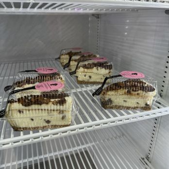 The Cheesecake Lady Indy - Bakeries Near Me - Indianapolis, Indiana