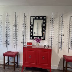 Natural Vision - Frame displays