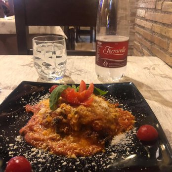 Est Est Est - Tasty lasagna! - Roman Near Me - Rome, RM